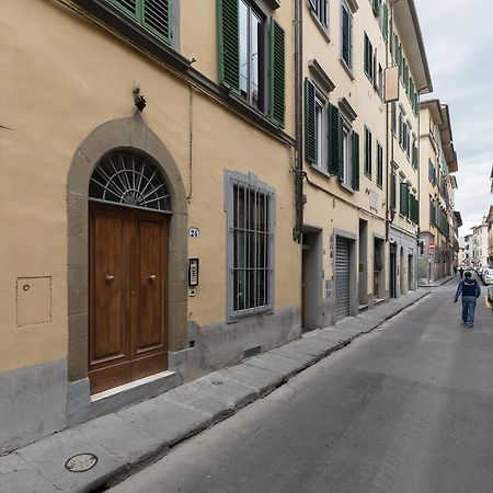 F7 - Santa Croce One Bedroom Flat For 2 Or 3 Guests Firenze Kültér fotó